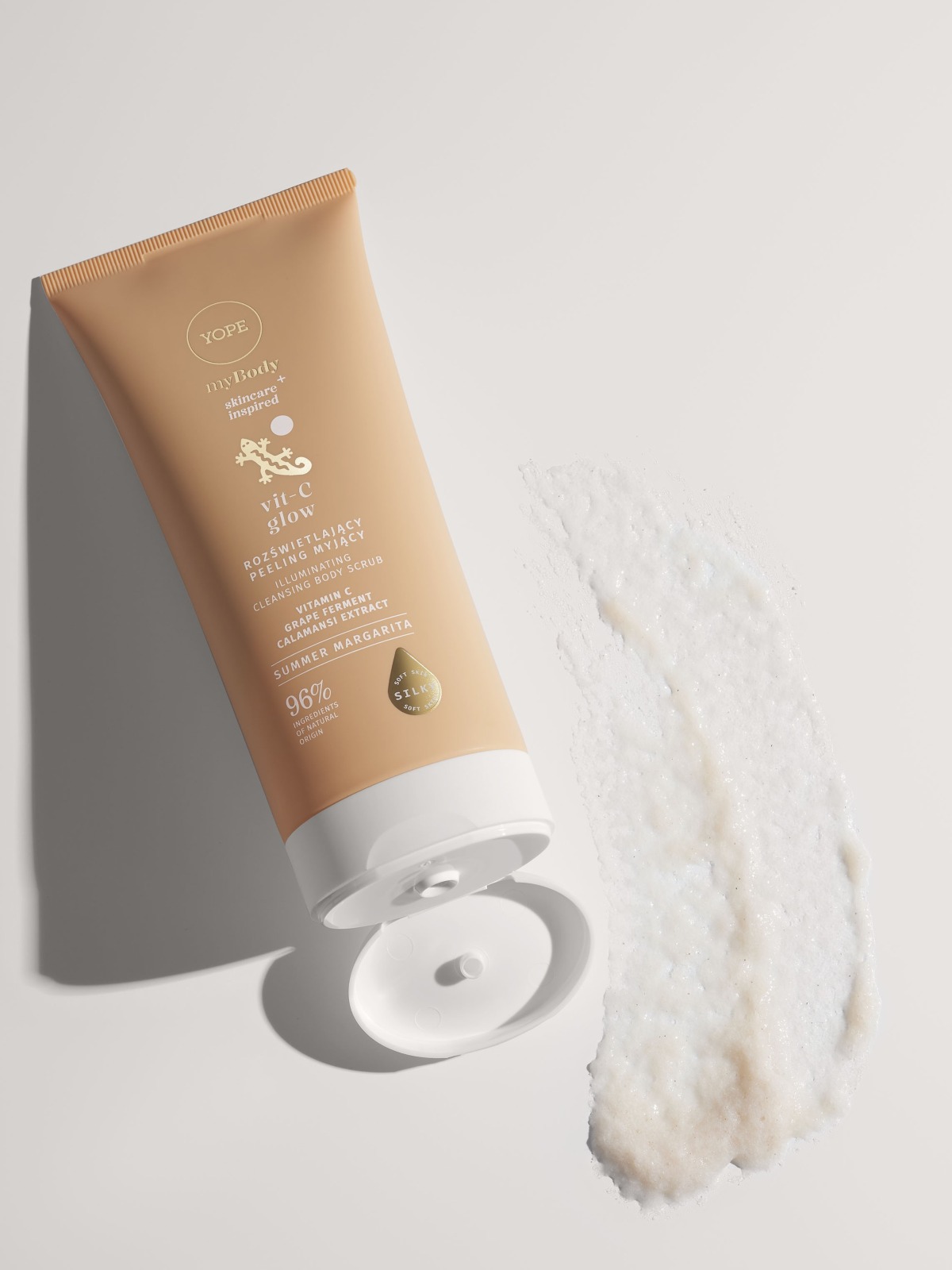Illuminating Cleansing Body Scrub VIT-C Glow